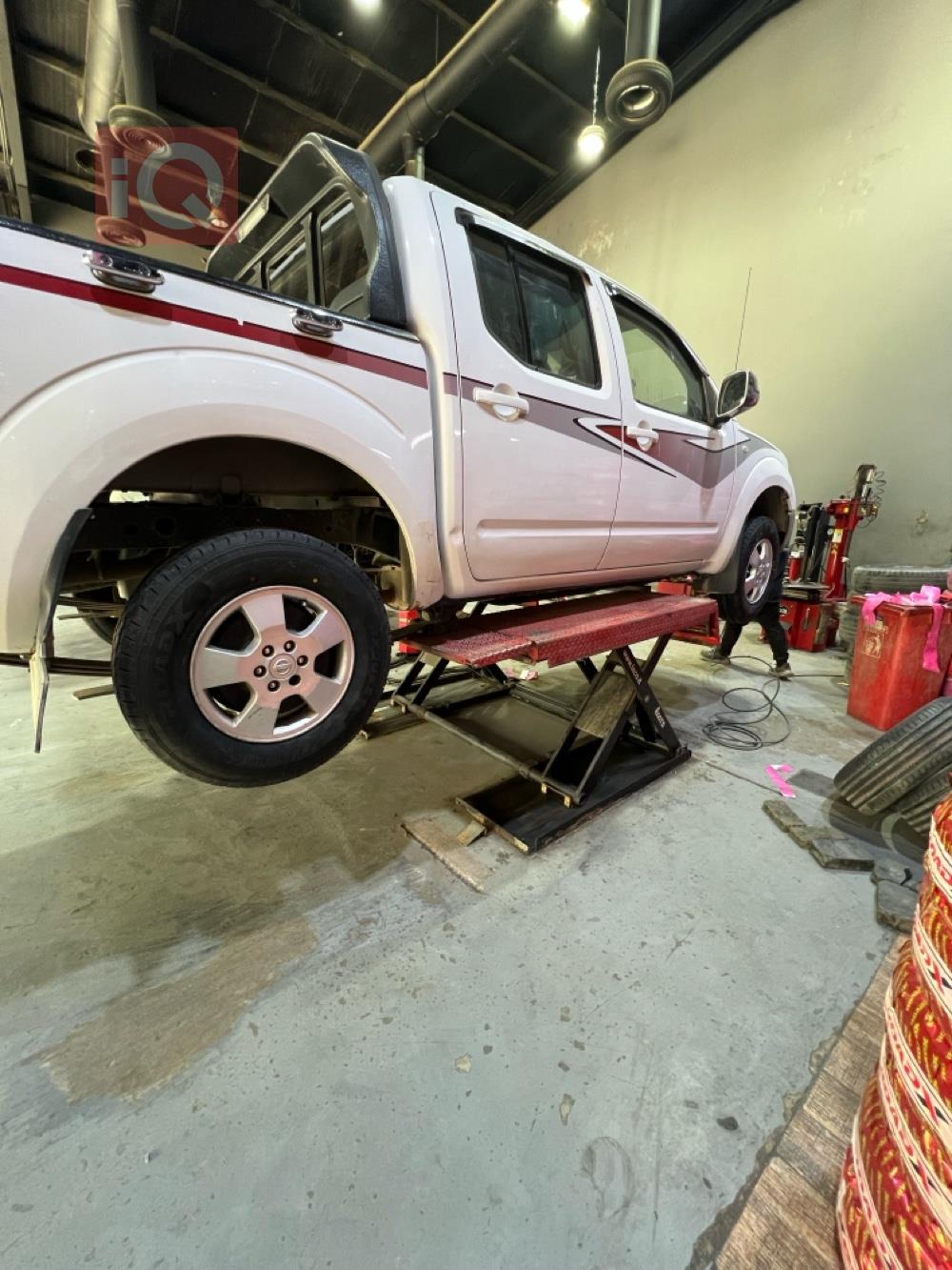 نيسان نافارا